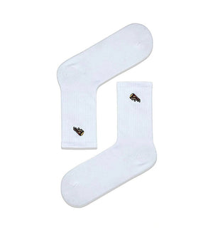 Qorapa LaraLara white cotton crew socks featuring a playful embroidered pizza slice design and ribbed cuffs.